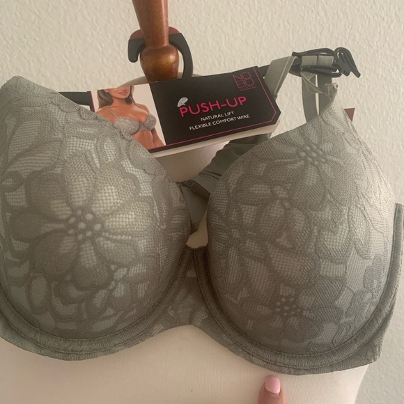 No Boundaries Green Full-Coverage Bra with Lace Pattern - Picture 1 of 3